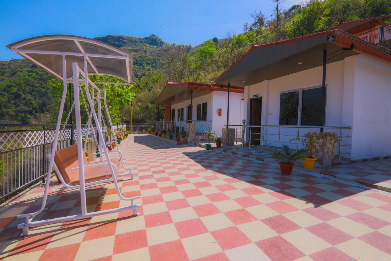 V Resorts Brv Resort Mussoorie Exteriér fotografie